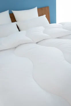 Abeil Couette légere ICEBERG 200x200cm Outlet