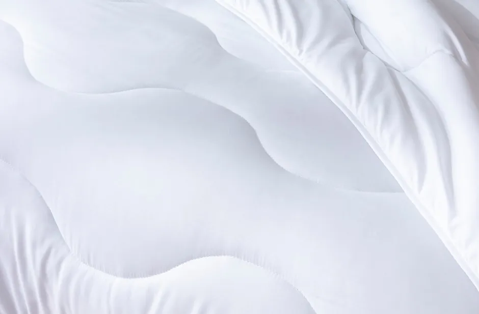 Abeil Couette chaude 140 x 200 cm polyester microfibre blanc 400g/m²