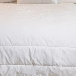 Bleu Calin Couette Chaude 220x240cm ANTI-PUNAISES DE LIT