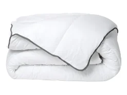 Vente-unique Couette Câline toucher soie 140 x 200 cm - 250 g/m² - Blanc biais gris - BIESYA