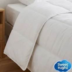 Sweetnight Couette 140x200 cm - Pour Lit 1 Personne - Enveloppe en Coton - Légère - Sans Traitement Hot