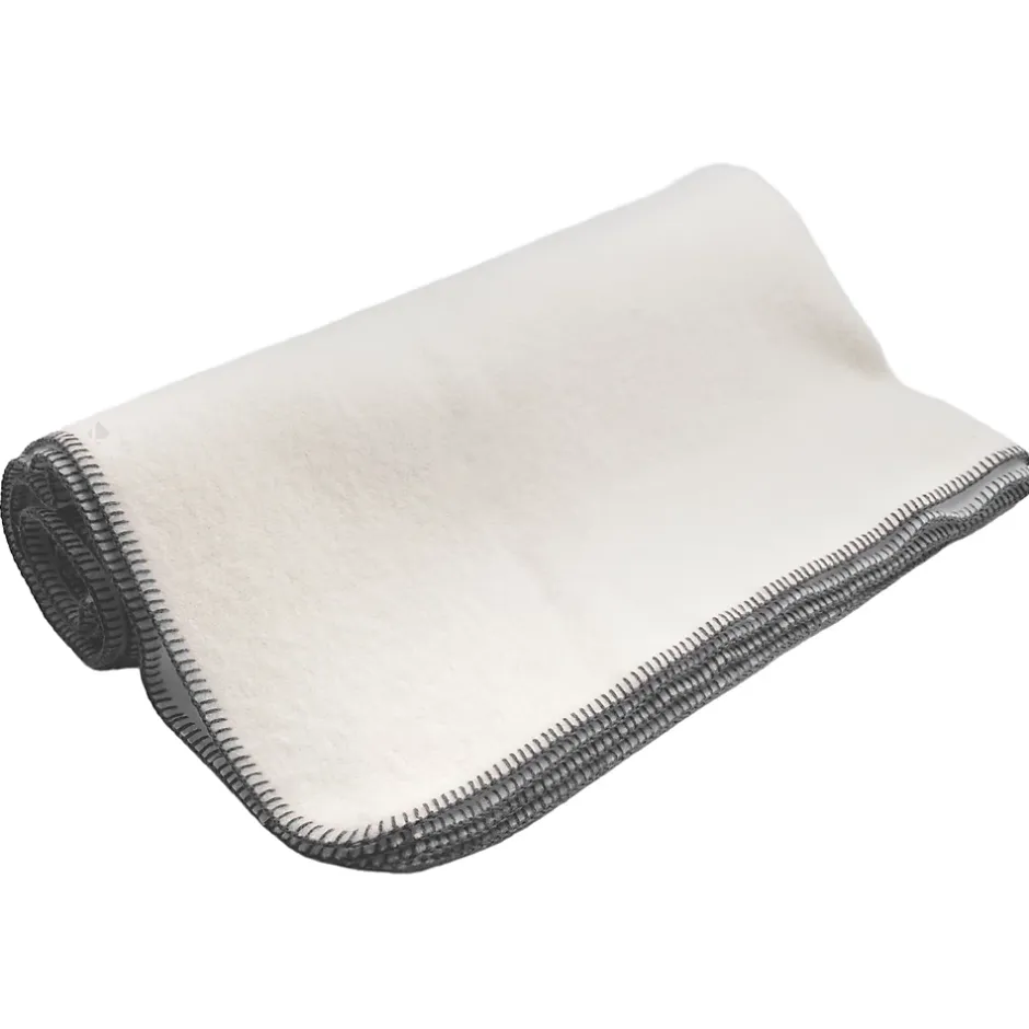Linnea Couverture 100% laine grattée 2 faces 240x260 cm ASPEN blanc fil gris New
