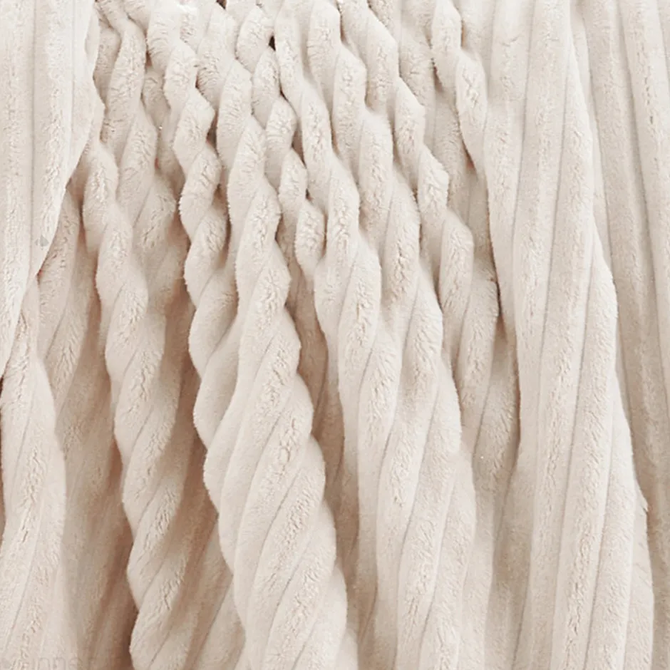 Linnea Couverture 100% polyester 240x260 cm microvelours DOLCE beige ivoire