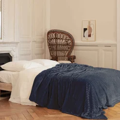 Linnea Couverture 100% polyester 180x240 cm microvelours DOLCE gris acier