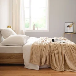 Linnea Couverture 100% polyester 220x240 cm microvelours DOLCE marron sable