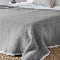 Linnea Couverture 100% pur laine vierge 220x240 cm PASTORALE blanchie Hot