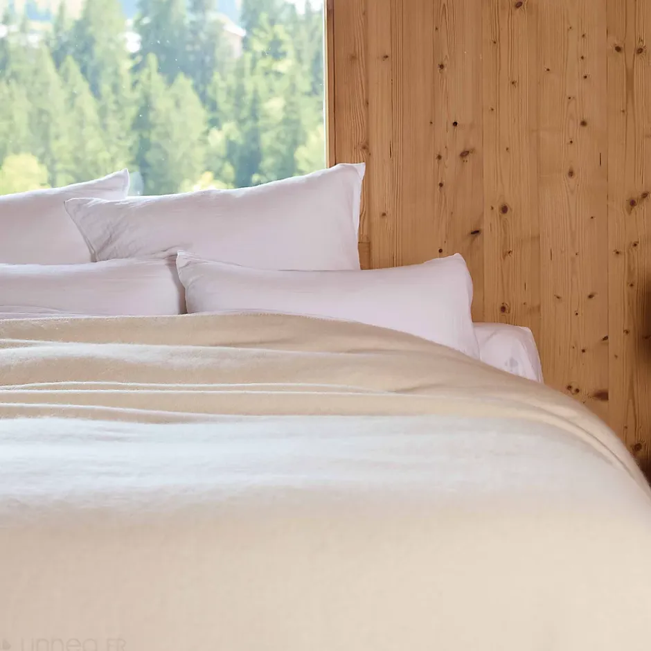 Linnea Couverture en laine mélangée 180x240 cm OSLOO beige naturel Online