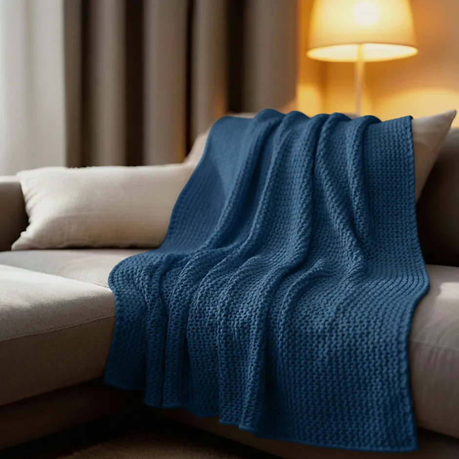 Sacasa Couverture plaid bleu saphir 130x170cm TRICOVA -