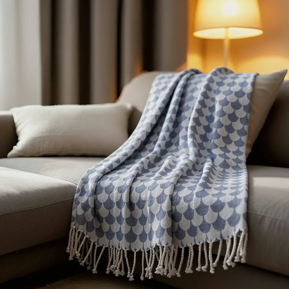 Sacasa Couverture plaid DROPALL 100% coton bleu marine et blanc 130x170 cm -