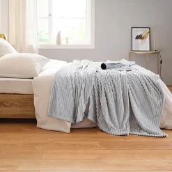 Toison d'Or Couverture polaire - - Effet côtelé 3D (240x260 cm - Gris Perle) Sale