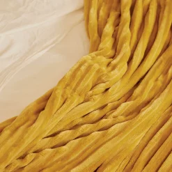 Toison d'Or Couverture polaire - - Effet côtelé 3D (240x260 cm - Jaune)