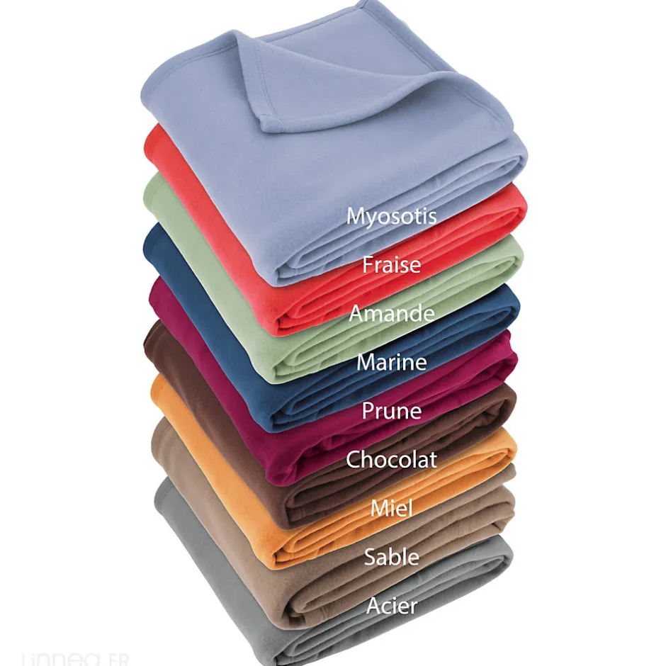 Linnea Couverture polaire 220x240 cm Isba Amande 100% Polyester 320g/m2 non-feu