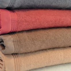 Linnea Couverture pure laine vierge Woolmark 500g/m² VOLTA 240x260 cm Gris Acier Hot