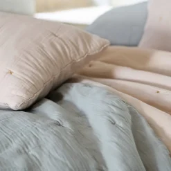 Linnea Couvre lit capitonné en mousseline de coton 180x240 cm ANDROS beige ficelle