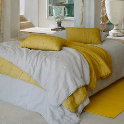 Linnea Couvre lit capitonné en mousseline de coton 180x240 cm ANDROS jaune jasmin