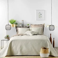 Douceur D'Intérieur Couvre lit 2p mat.+2 hc 60x60 220 x 240 cm microfibre unie romane Naturel