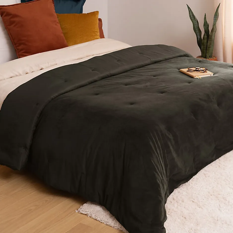 Atmosphera Créateur D'Intérieur Dessus de lit Baklo en velours 240x260cm gris foncé - Atmosphera Clearance