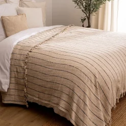 Atmosphera Créateur D'Intérieur Dessus de lit Luisa 240x260cm beige - Atmosphera