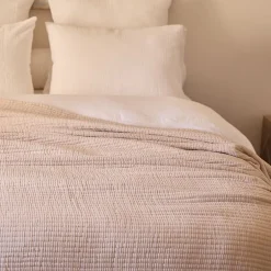 Linnea Dessus de lit 180x250 cm en coton lavé SEVILLE blanc latte
