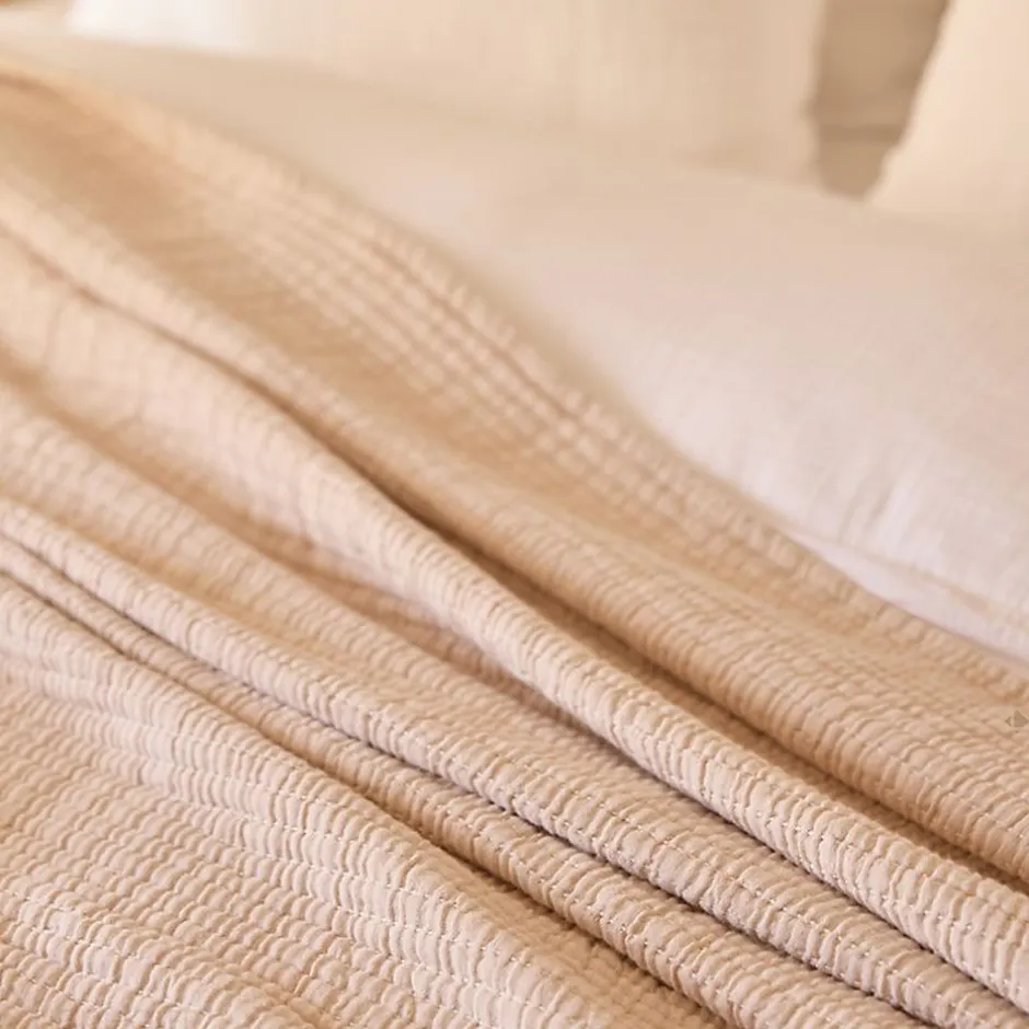 Linnea Dessus de lit 180x250 cm en coton lavé SEVILLE blanc latte