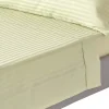 Homescapes Drap plat satin rayé en coton égyptien 330 fils vert sauge, 180x290 cm - Clearance