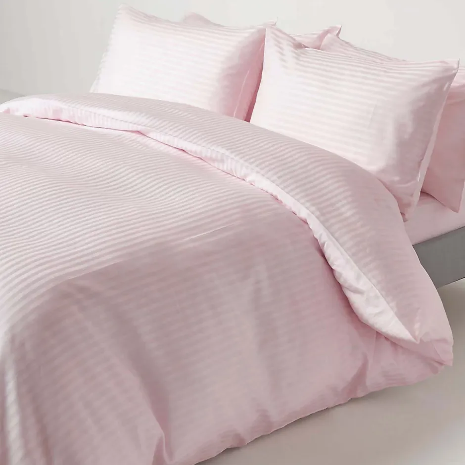 Homescapes Drap plat satin rayé en coton égyptien 330 fils violet, 240x300 cm - Discount
