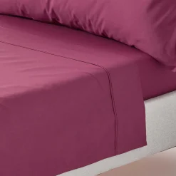 Homescapes Drap plat uni 100 % coton égyptien 200 fils bordeaux, 240x275 cm -