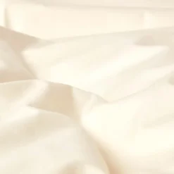 Homescapes Drap plat uni 100 % coton égyptien 200 fils ivoire, 230x255 cm -