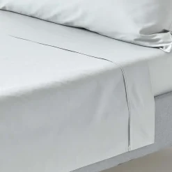Homescapes Drap plat uni 100 % coton égyptien 200 fils gris argent, 275x275 cm -