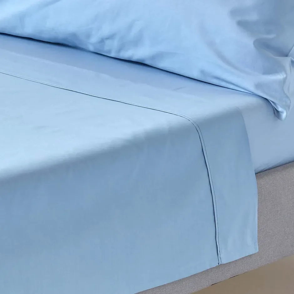 Homescapes Drap plat uni 100 % coton égyptien 200 fils bleu, 270x300 cm - Clearance