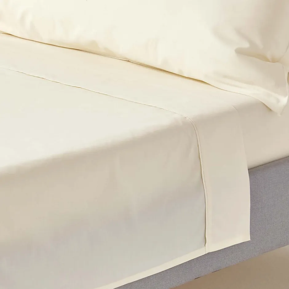 Homescapes Drap plat uni 100 % coton égyptien 200 fils ivoire, 180x290 cm - Hot