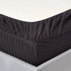 Homescapes Drap-housse rayé 120 x 190 cm 100% coton égyptien 330 fils coloris noir -