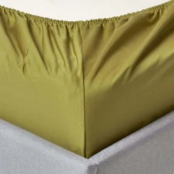 Homescapes Drap-housse uni 180 x 200 cm 100 % coton égyptien 1000 fils coloris vert olive - Outlet