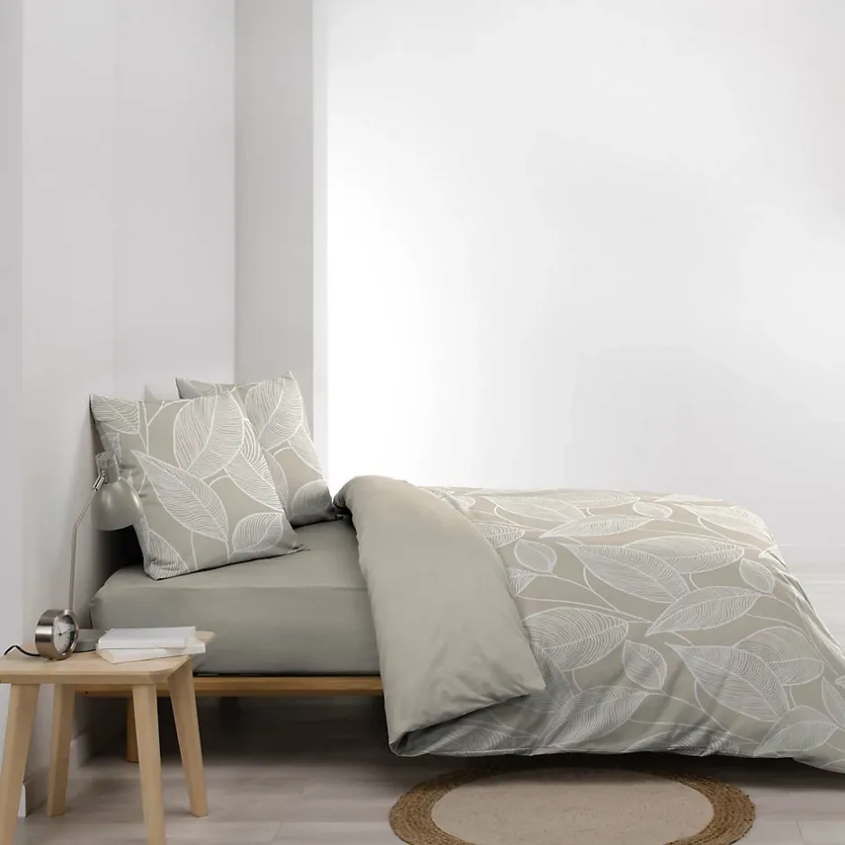 Douceur D'Intérieur Housse de couette 240 x 220 cm coton 57 fils imprimé feuillage AMANDA Naturel + 2 taies Hot