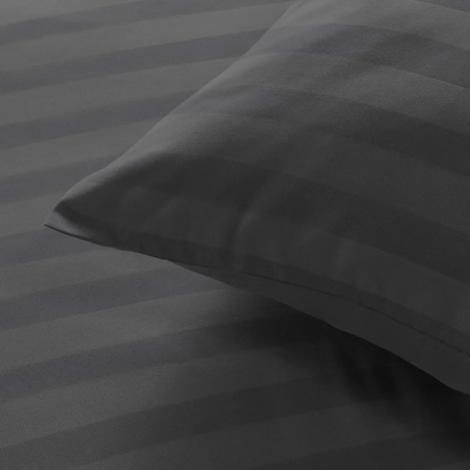 Douceur D'Intérieur Housse de couette 240x220 + 2 taies Cléo Anthracite microfibre Discount