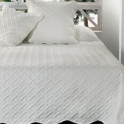 Linder Jeté de lit aux formes géométriques surpiquées (230x250 cm - Ecru)