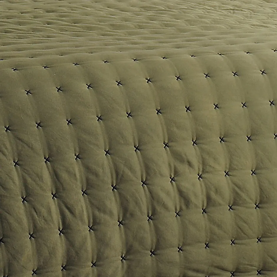 Linder Jeté de lit matelassé et uni (230x250 cm - Vert foncé)