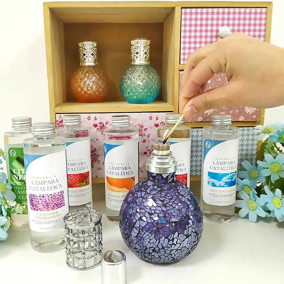 Mamamanuela Lampe catalytique Aqua Marina + Parfum Peach Velvet 500 ml - Élimine les mauvaises odeurs, parfume et améliore la qualité de l'air