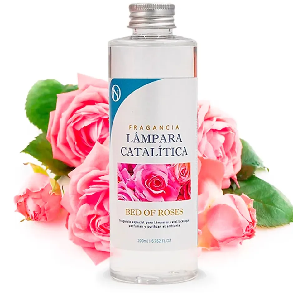 Mamamanuela Lampe catalytique Aqua Marina + Parfum Bed of Roses 200 ml - Élimine les mauvaises odeurs, parfume et améliore la qualité de l'air Best