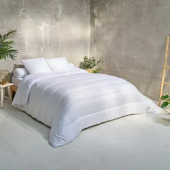 Ateliers Du Nord Les - Couette Chaude Anti-acariens 200x200cm