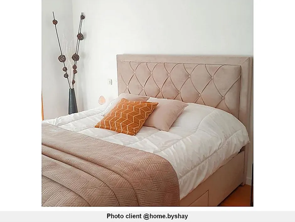 Vente-unique Lit avec tiroirs 180 x 200 cm - Tissu velours - Beige - LEOPOLD Outlet