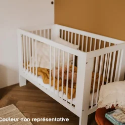 Monmobilierdesign Lit Bébé à Barreaux 120x60 Bois Avec Tiroir Sale