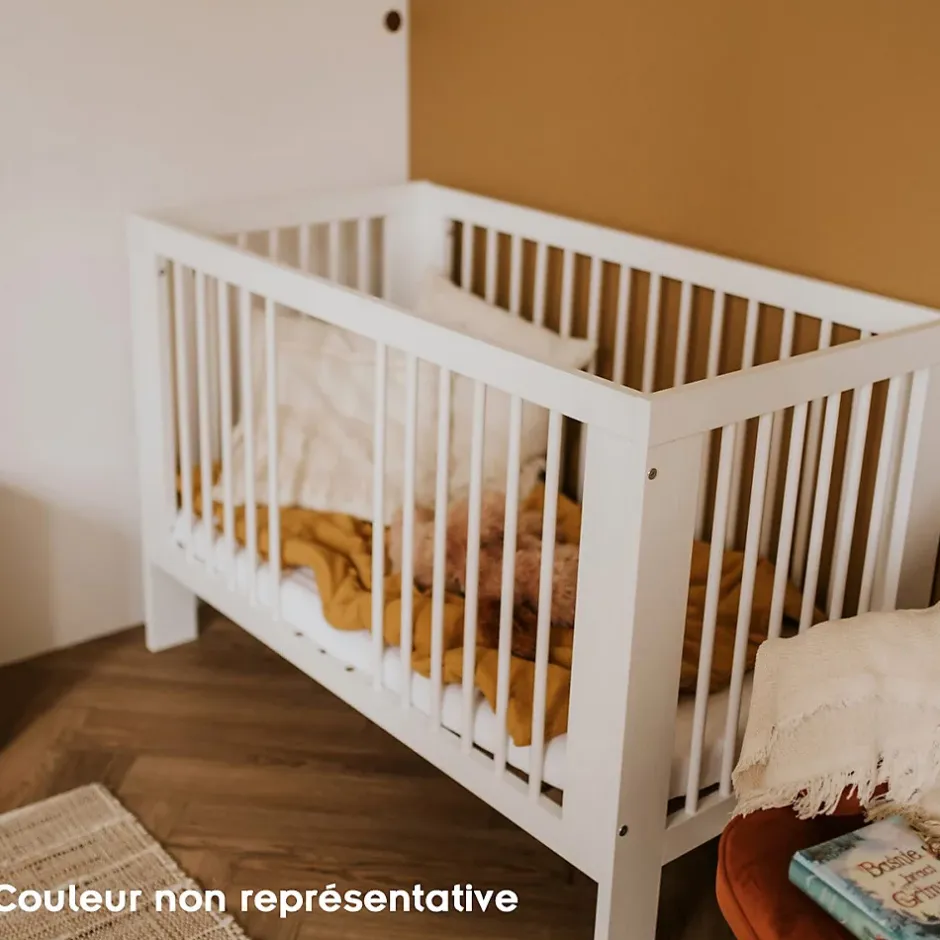 Monmobilierdesign Lit Bébé à Barreaux 120x60 Bois Avec Tiroir Sale