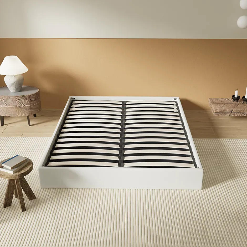 November Lit Coffre 140 x 190 cm - Sommier à lattes en bois - Cadre en tissu blanc Sale