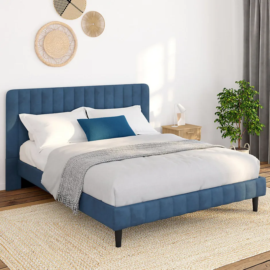 IDMarket Lit double ANNIE avec tête de lit et sommier 140 x 190 cm velours bleu