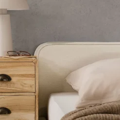Idimex Lit double BELARTI 140 x 190 cm rembourré, revêtement en tissu - Blanc crème