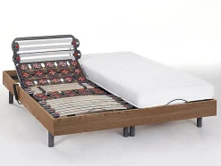Vente-unique Lit électrique de relaxation lattes et plots + matelas accueil latex - 2 x 90 x 200 cm - Chêne - PANDORA II de YSMÉE