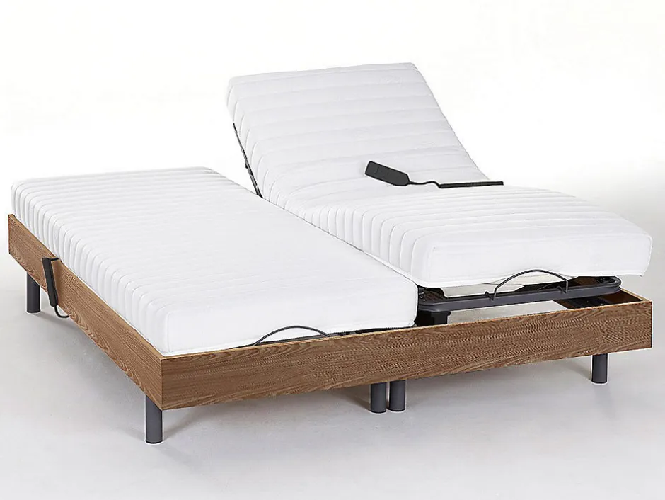 Vente-unique Lit électrique de relaxation lattes et plots + matelas accueil latex - 2 x 90 x 200 cm - Chêne - PANDORA II de YSMÉE