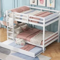 Redom Lit superposé 140x200 cm avec lit gigogne et échelle intégrée, structure en pin et MDF, finition blanche et garde-corps hauts Sale