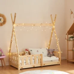[En.Casa] Lit Tipi pour Enfants Helsingborg avec Grille de Sécurité Pin 140 x 70 cm naturel en.casa Outlet